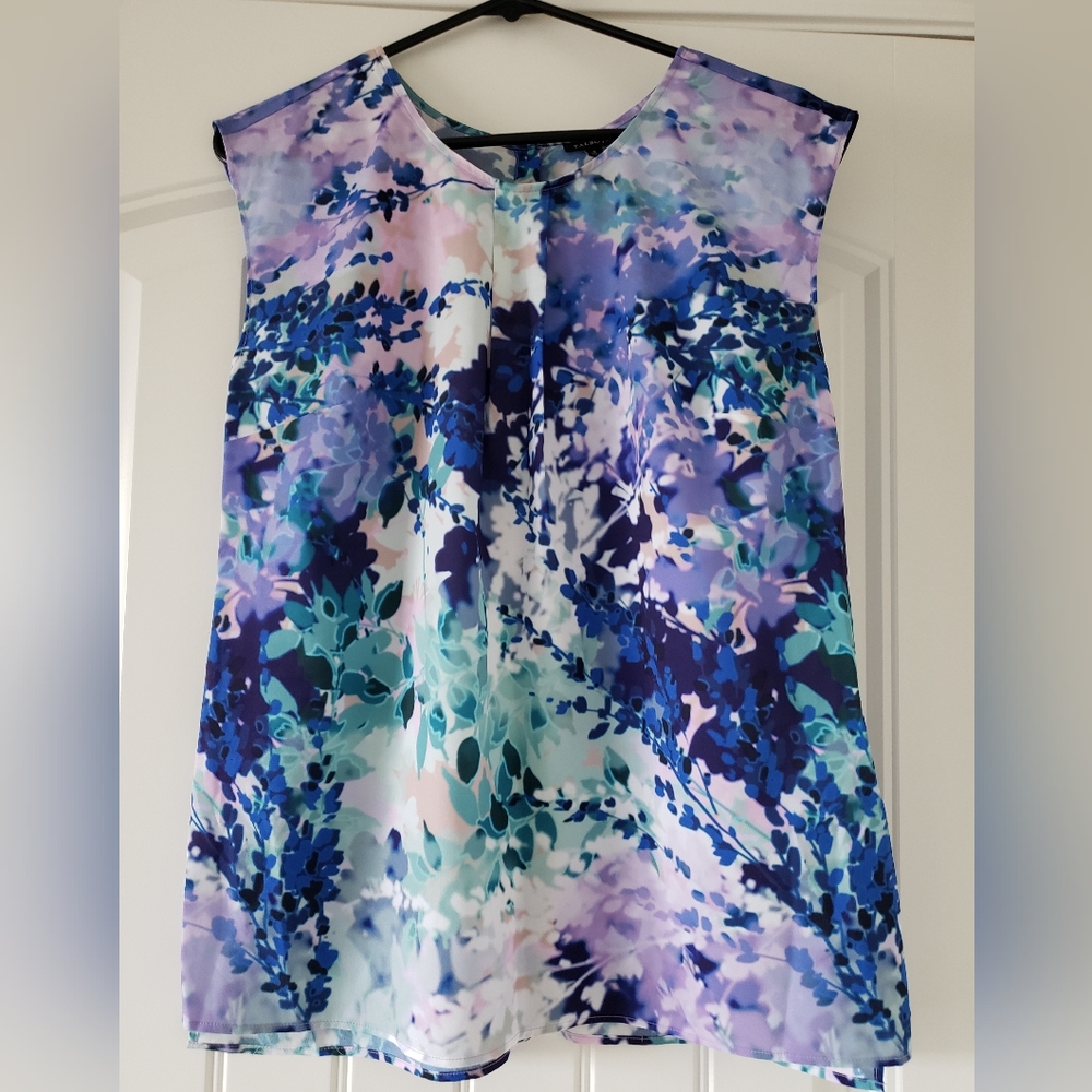 Talbots | Artistic Design Sleeveless Blouse